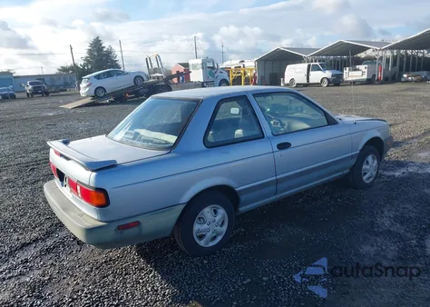 1992 Nissan Sentra из США, поврежденный, VIN 1N4EB32A4NC719822